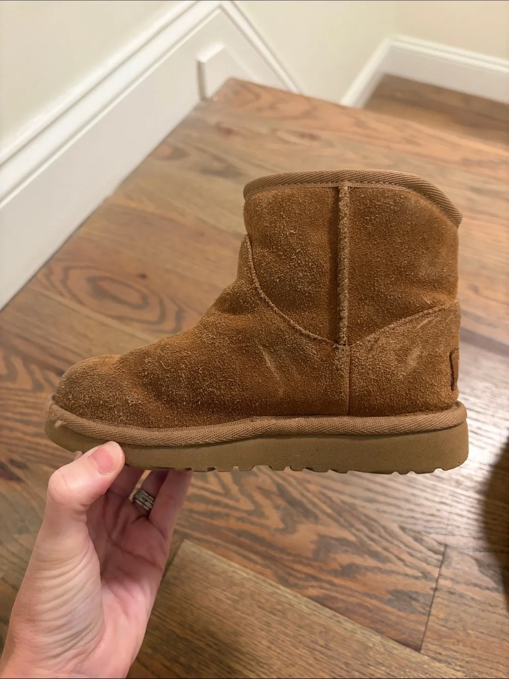 Ugg kids size 11 boots fair condition